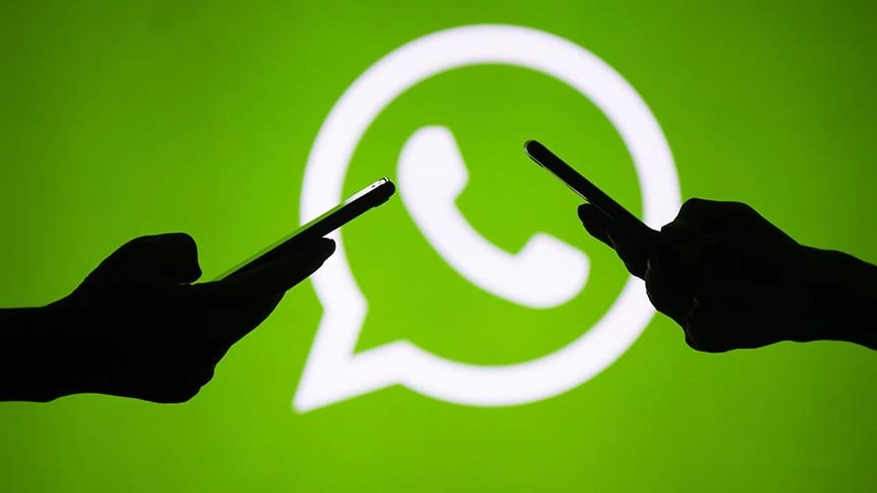 WhatsApp’tan çok konuşulacak özellik: Süreli olarak sabitlenecek!