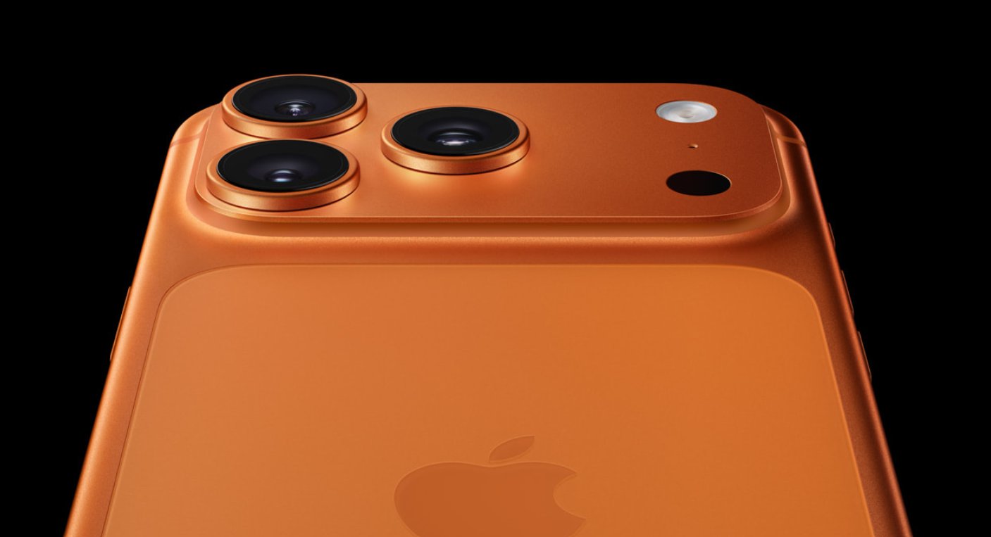 iPhone 17 Pro Max’da büyük sorun: Kılıfla bile çiziliyor