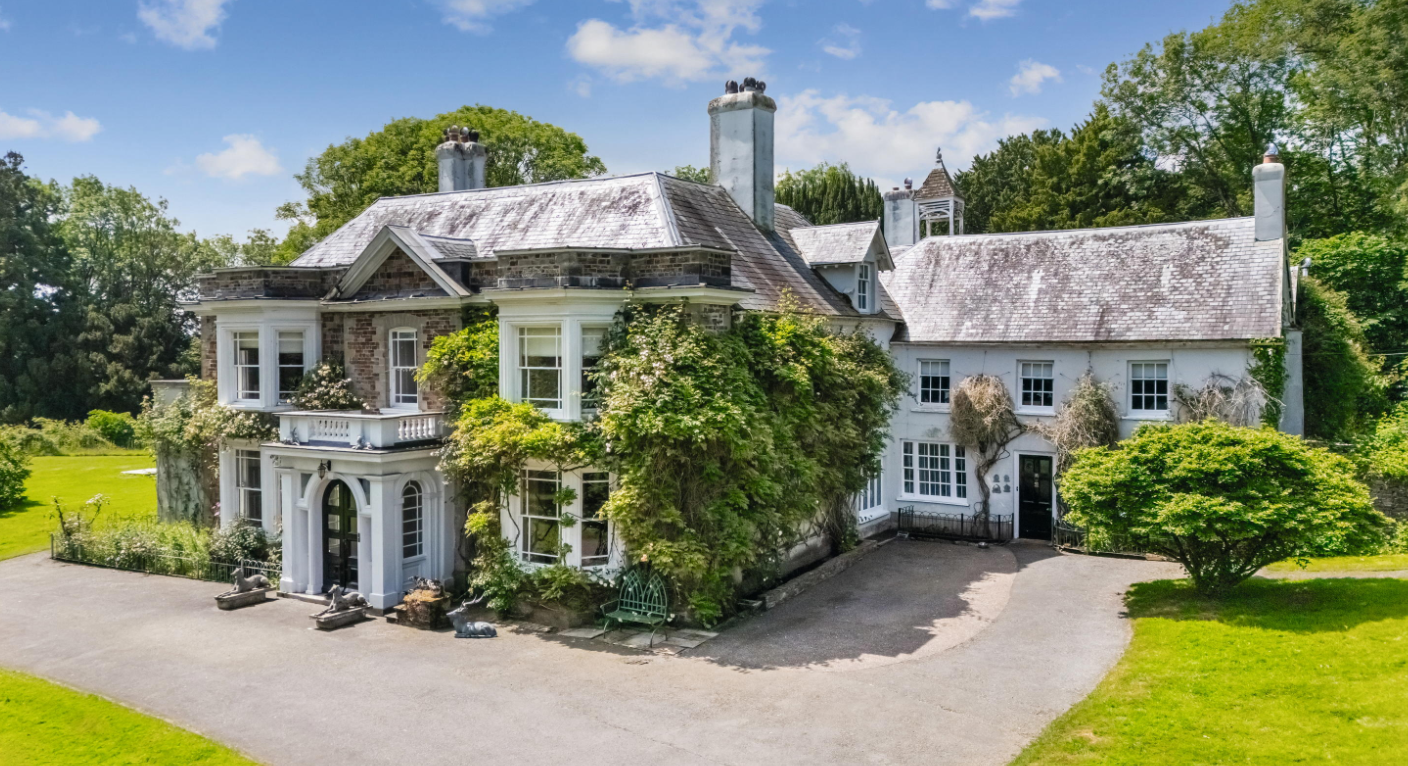 Rolling Stones’un efsane davulcusunun malikanesi satışa sunuldu: İşte istenen fiyat…