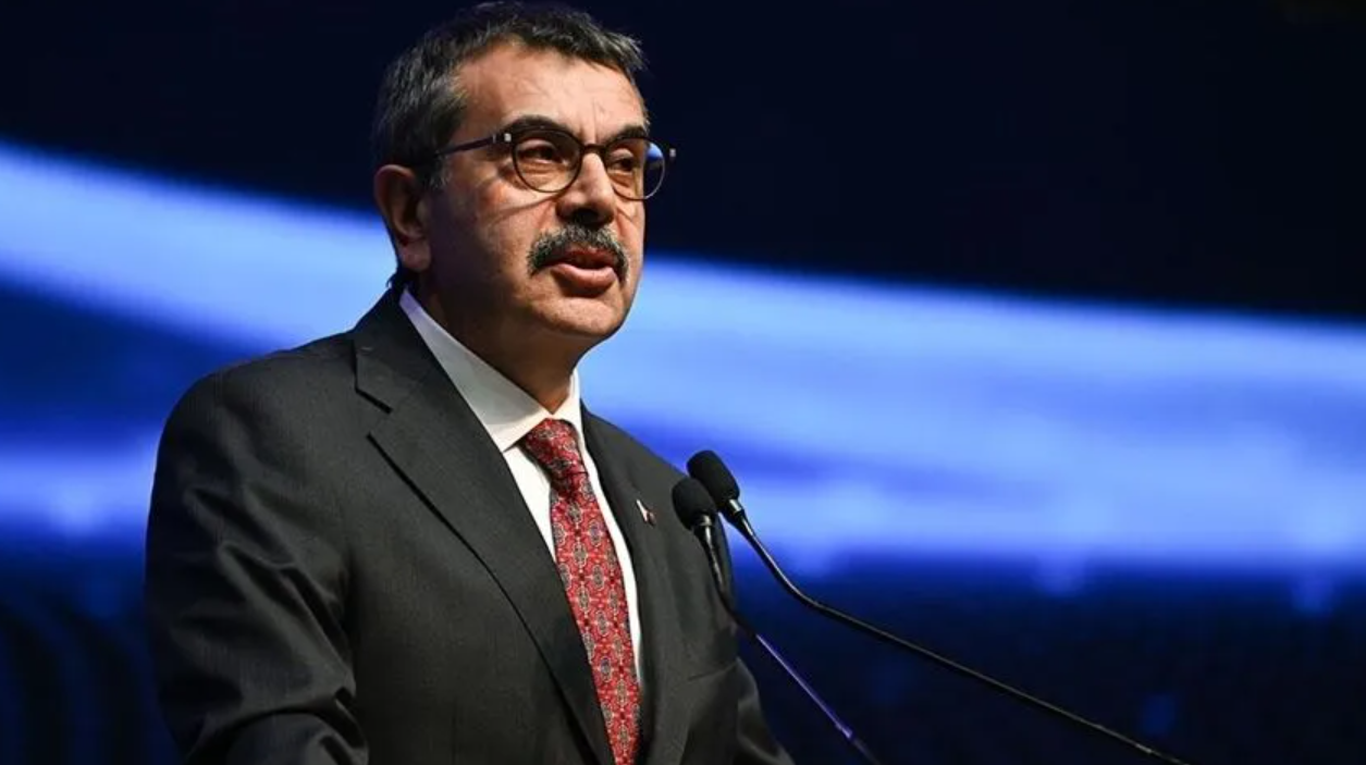 10 bin öğretmen ataması ne zaman? Yusuf Tekin açıkladı