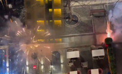 Tarihi maç öncesi otele havai fişek atmışlardı: 2 kişi gözaltına alındı