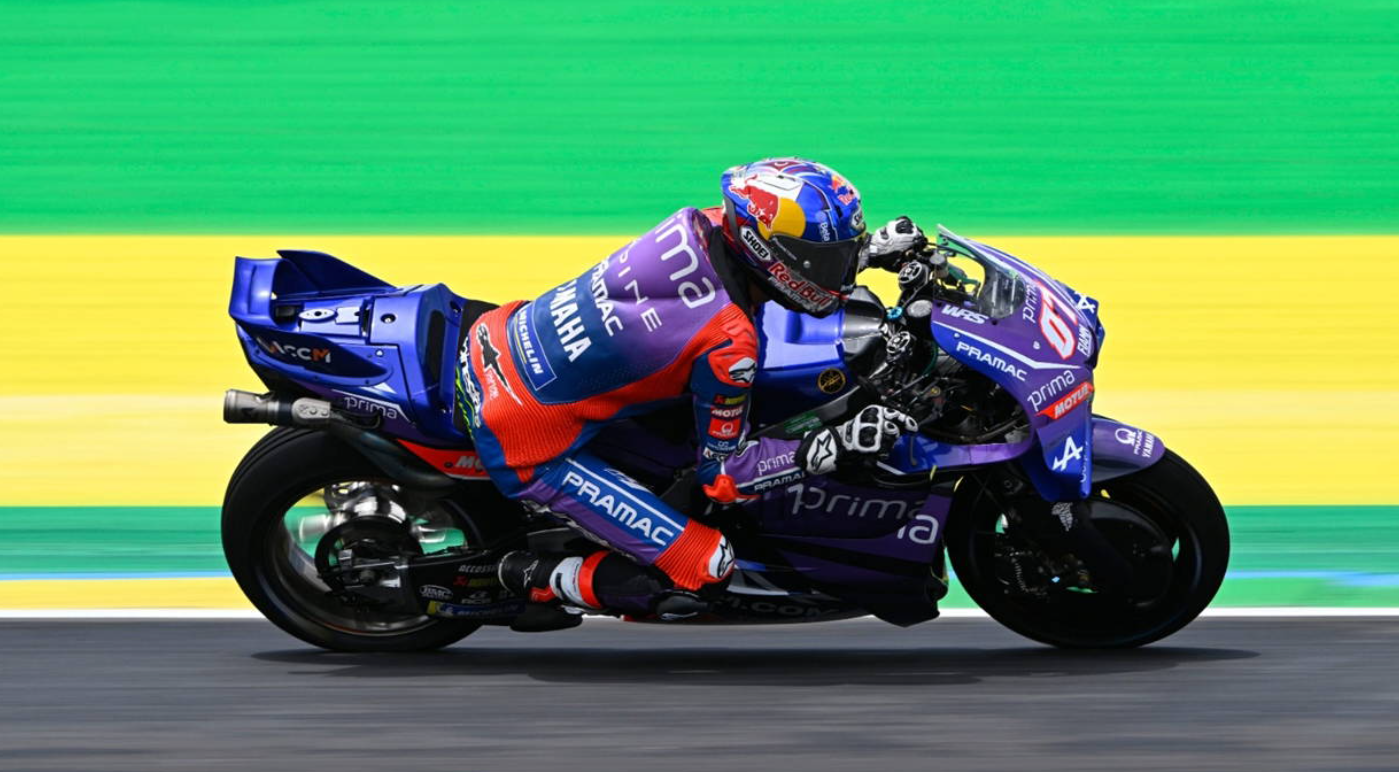 MotoGP’de bir ilk! Toprak Razgatlıoğlu adını yazdırdı