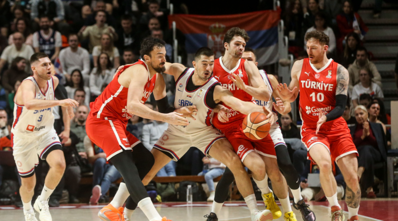 12 Dev Adam kritik virajda! Türkiye-Sırbistan maçı ne zaman? Hangi kanalda?