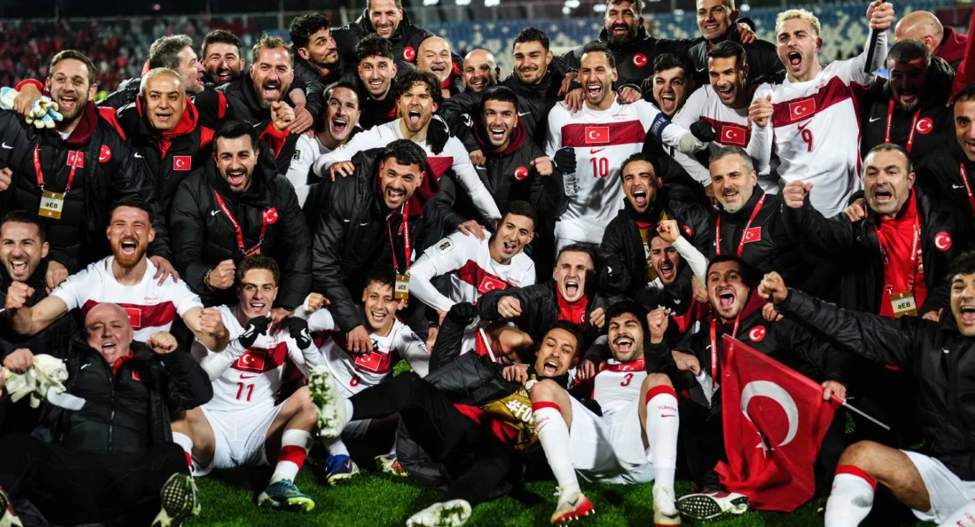 Türkiye 24 yıl sonra Dünya Kupası’nda!
