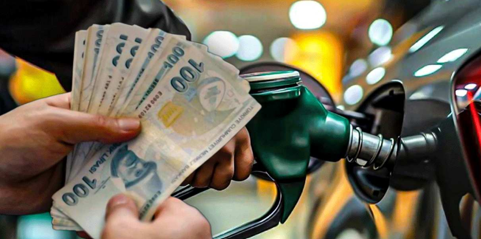 Akaryakıtta tabela yine değişiyor: Motorine rekor zam!